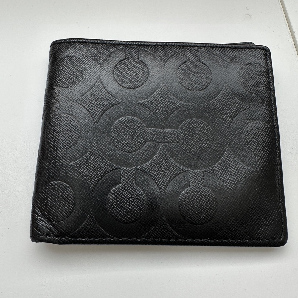 Authentic Men’s Coach Leather Wallet